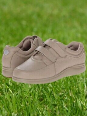 Hush Puppies Power Walker II Taupe Leather Walking Shoes with No Tie Ease- Taupe